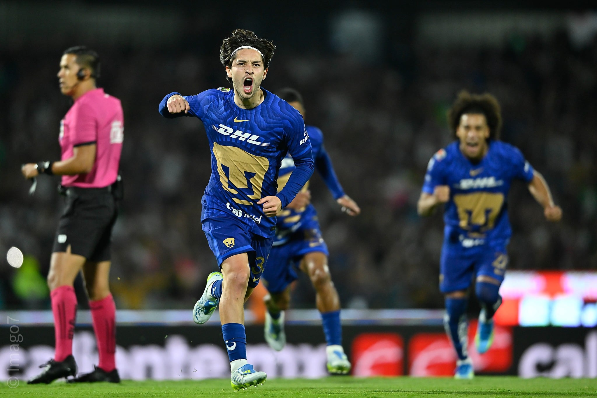 Hasta 267 mil pesos por un boleto en reventa para el Pumas-Cruz Azul