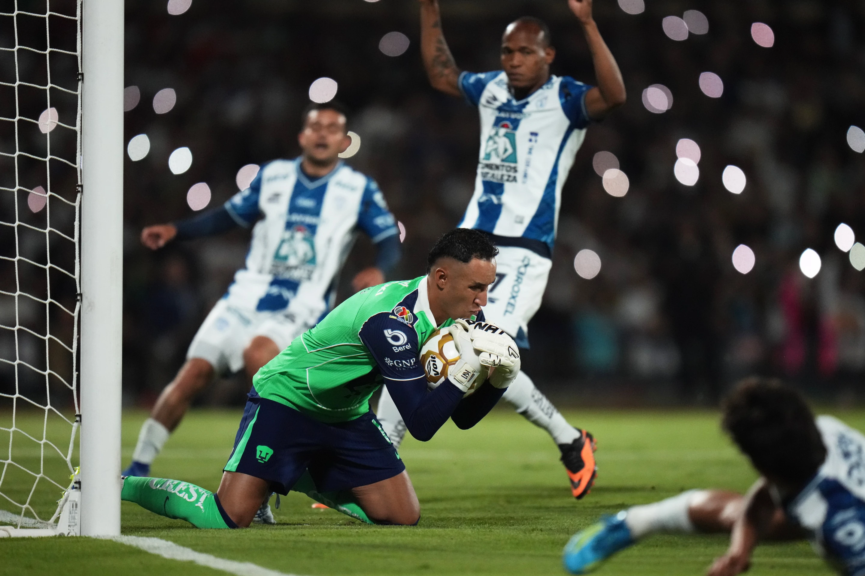 Los Pumas vencen 1-0 a Pachuca y avanzan a la final del Clausura ante Cruz Azul