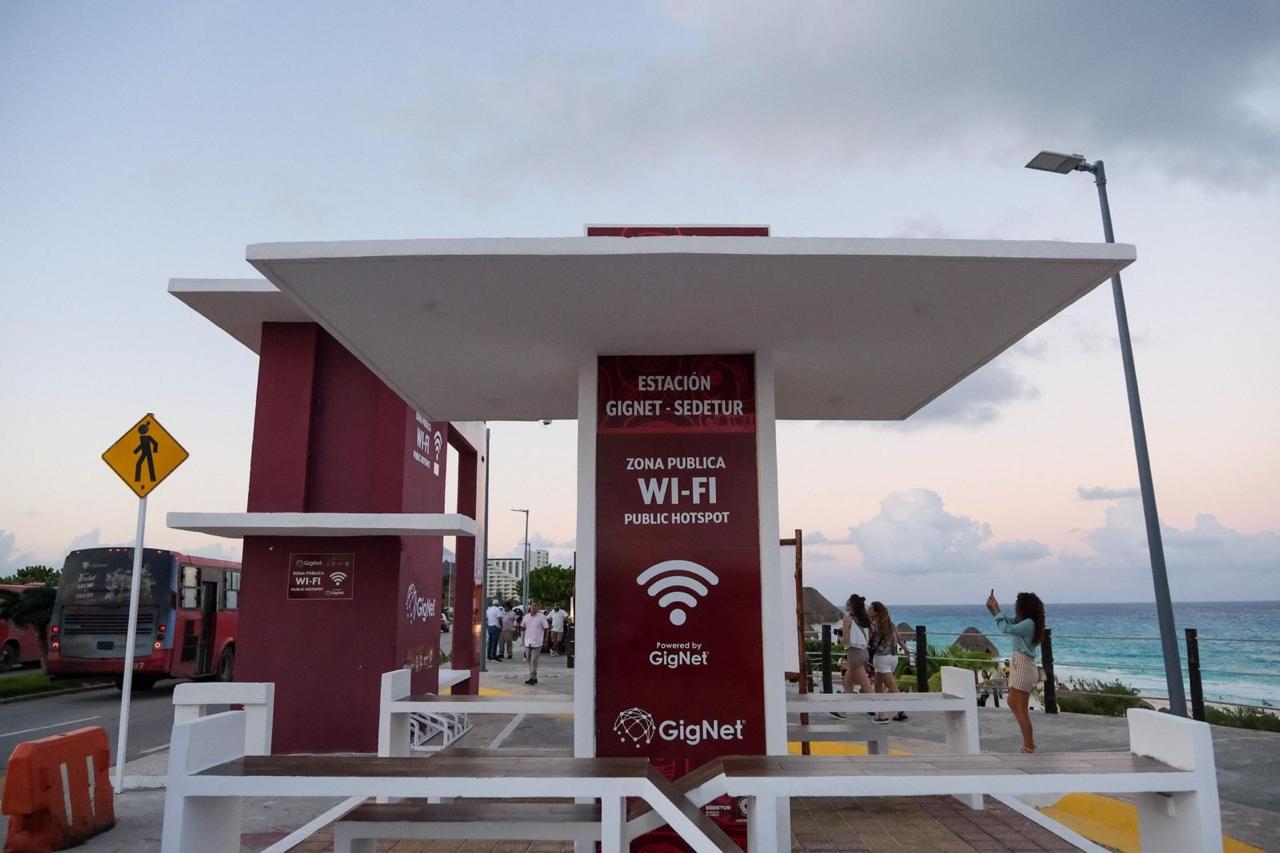 Puerto Morelos, Playa del Carmen e Isla Mujeres contarán con nuevos módulos de internet gratuito