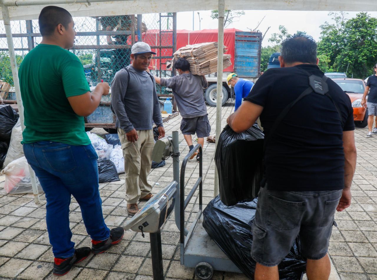 Reciclatón fortalece cultura ambiental en Playa del Carmen