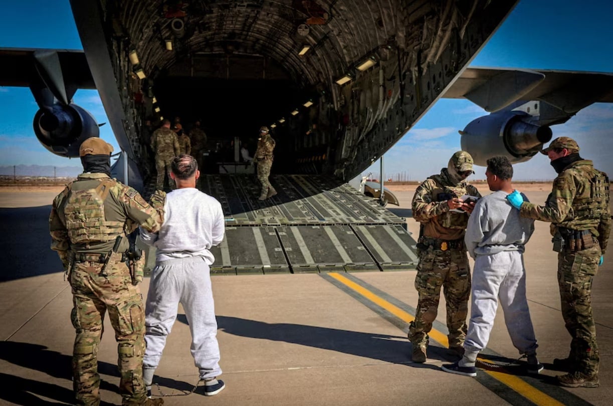 Trump dice que las redadas contra inmigrantes ''no han ido lo suficientemente lejos''