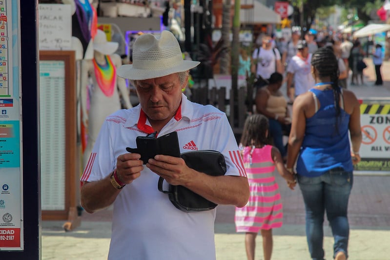 Uso de redes sociales genera dependencia en adultos; esto sugieren los expertos para superar la adicción