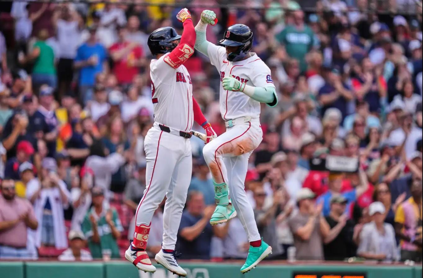 Boston hilvana su triunfo 15 e iguala un récord del club, pero luego cae ante los Orioles