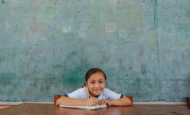 Inician clases con retrasos en la entrega de libros y útiles en Yucatán