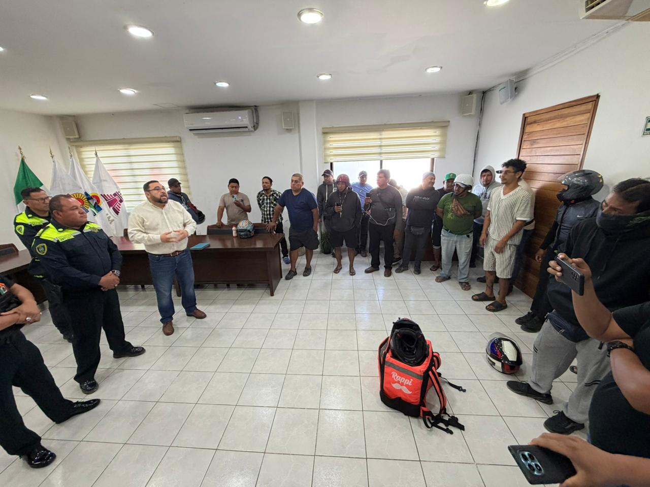 Repartidores de Tulum denuncian detenciones arbitrarias de la policía estatal