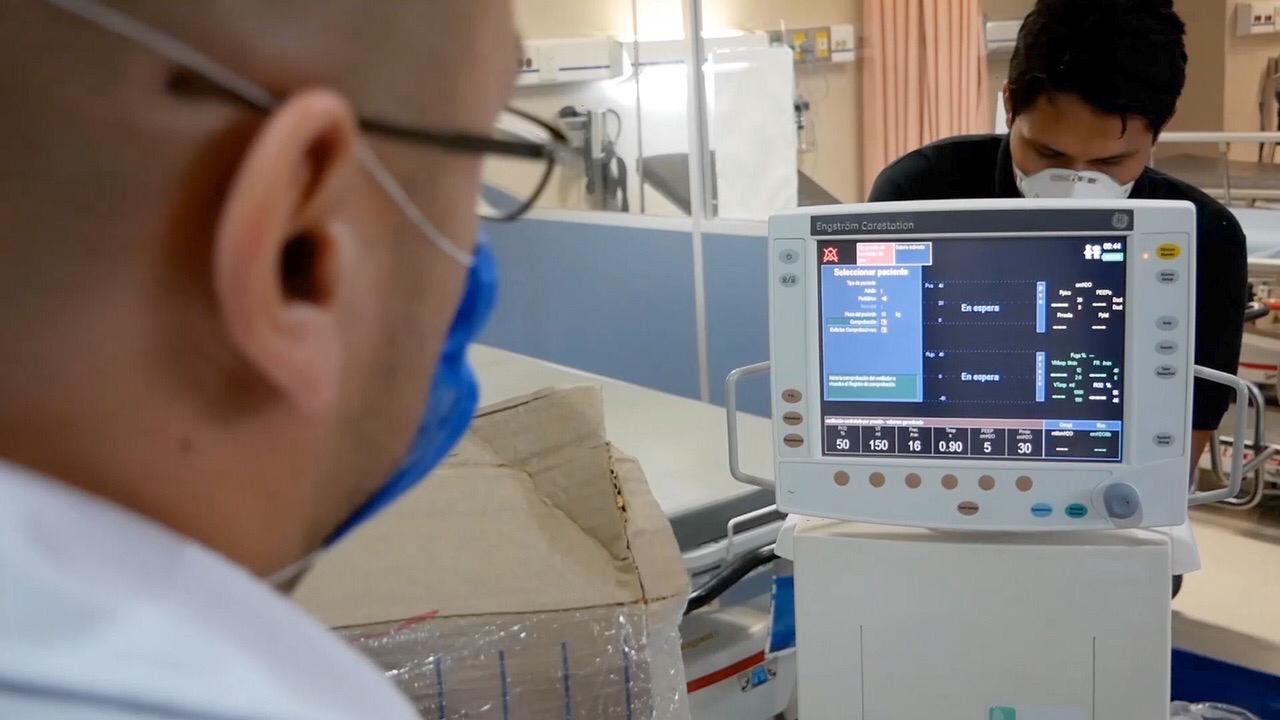 Dotan a hospitales públicos de Yucatán con ventiladores de asistencia respiratoria