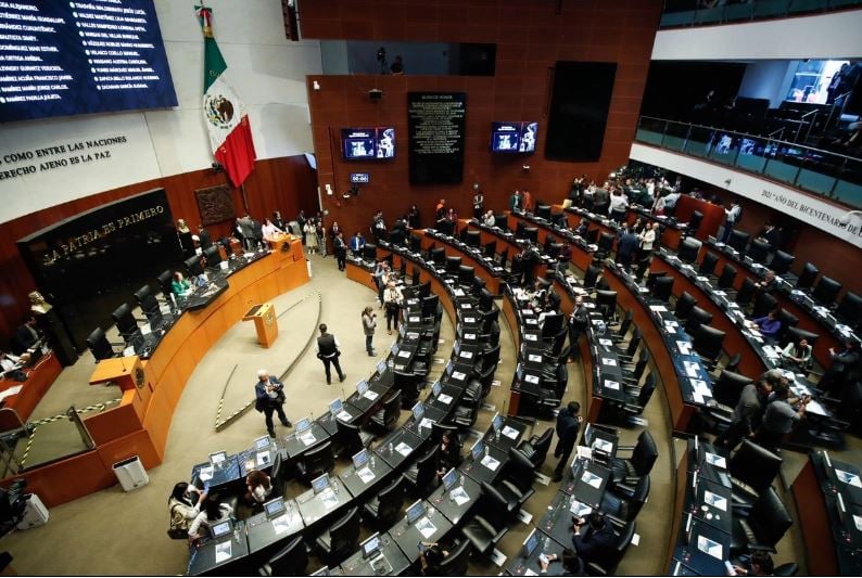 Senadores de Morena, PT y PVEM respaldan el plan B de Sheinbaum