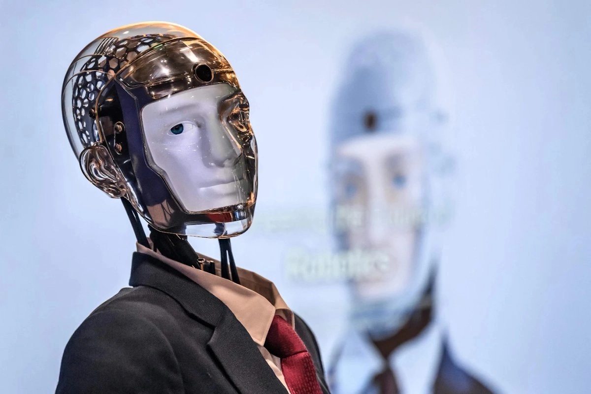 En Moscú, la primera ceremonia de matrimonio entre robots humanoides