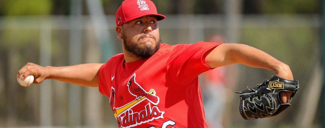 El 'melenudo' Jesús Cruz llega a los Cardenales de San Luis