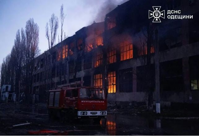 Rusia afirma que bombardeó instalaciones ucranianas con misiles hipersónicos