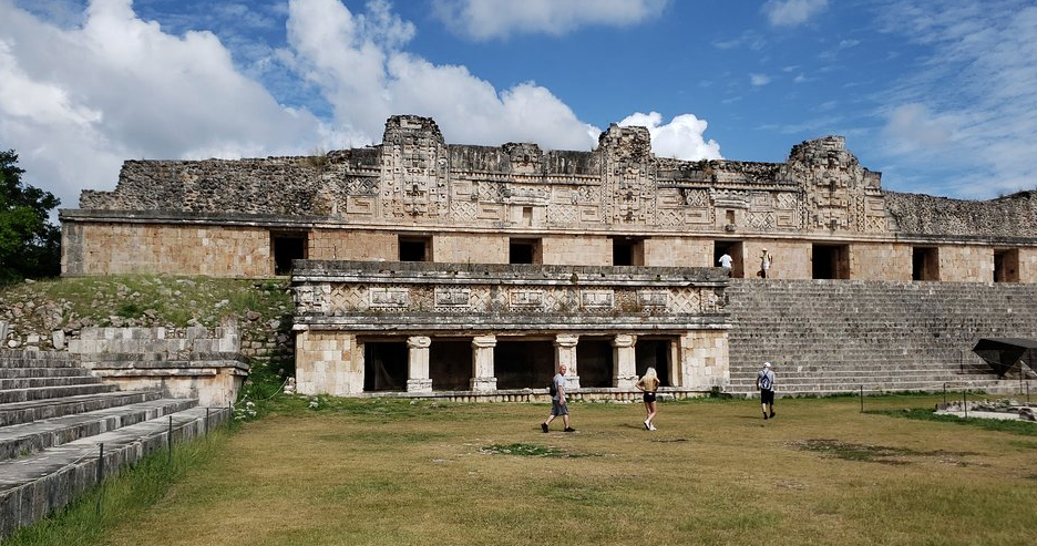  Yucatán firma convenio con Fonatur para el desarrollo turístico de la Ruta Pucc