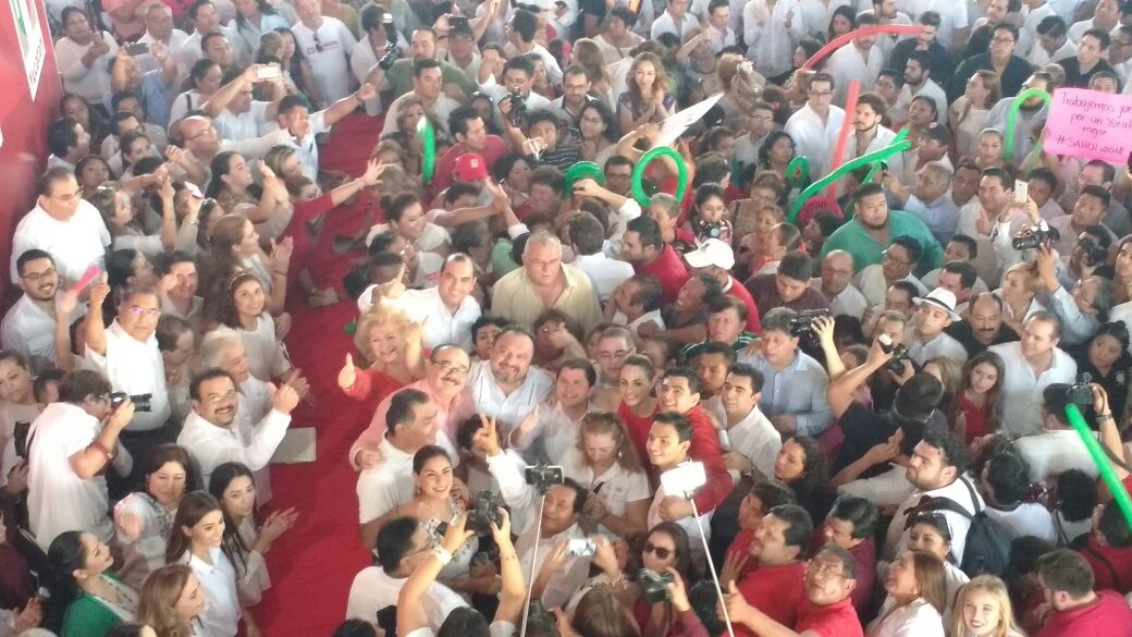 Sahuí se registra como precandidato único del PRI por Yucatán