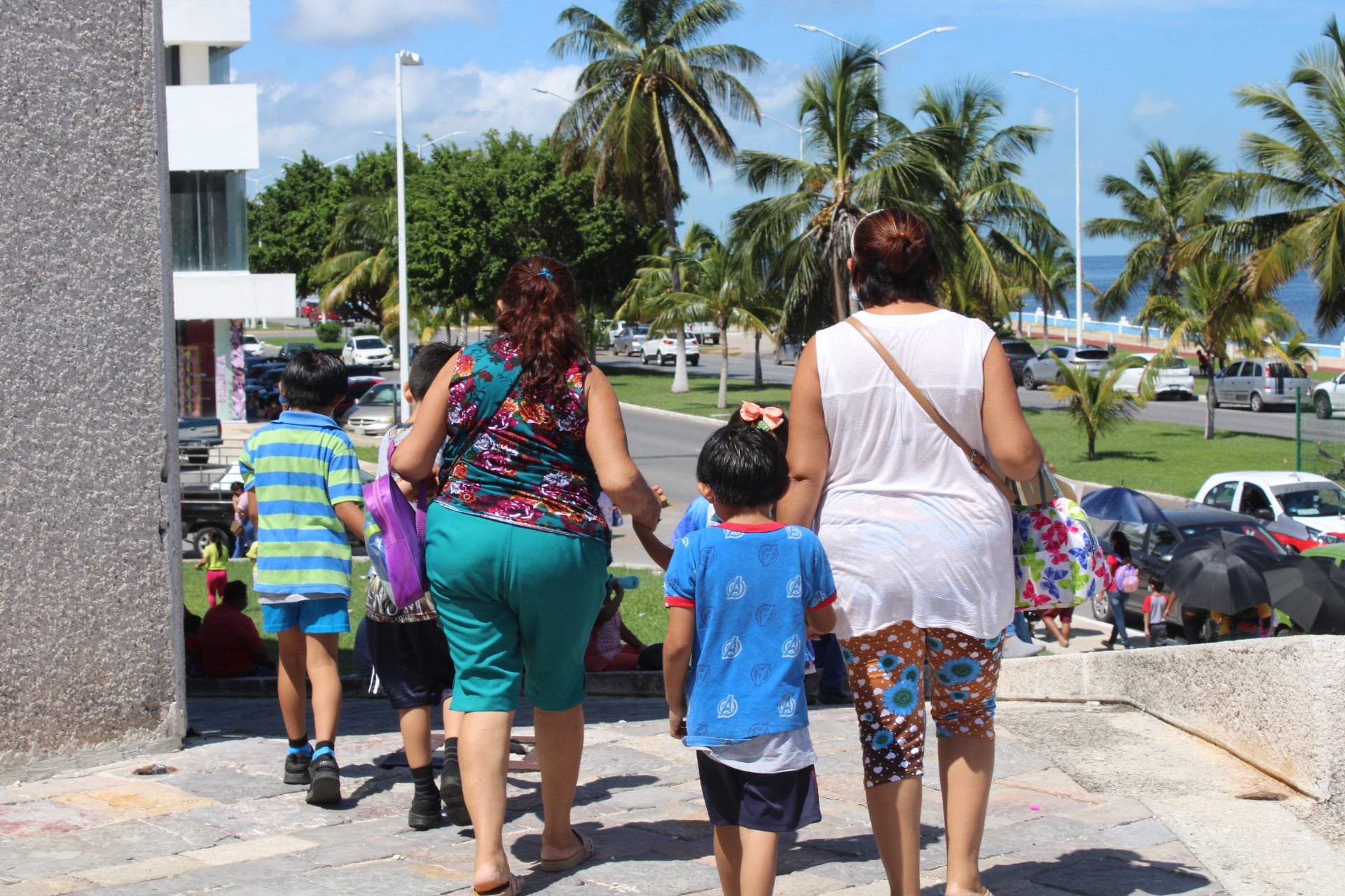 Secretaría de Salud atiende casos de infección respiratoria aguda leve en primaria de Ciudad del Carmen