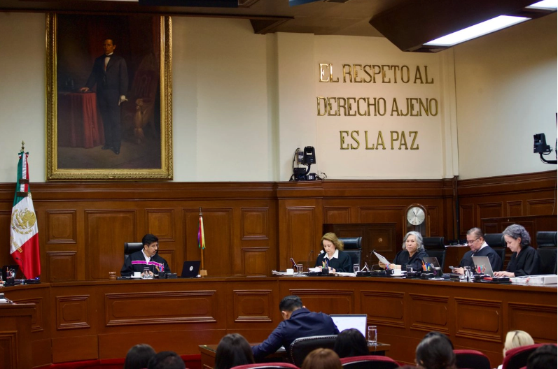 Ministra Batres acusa a 'nueva Corte' de mantener privilegios; señala que SCJN pedirá 17 por ciento más de presupuesto