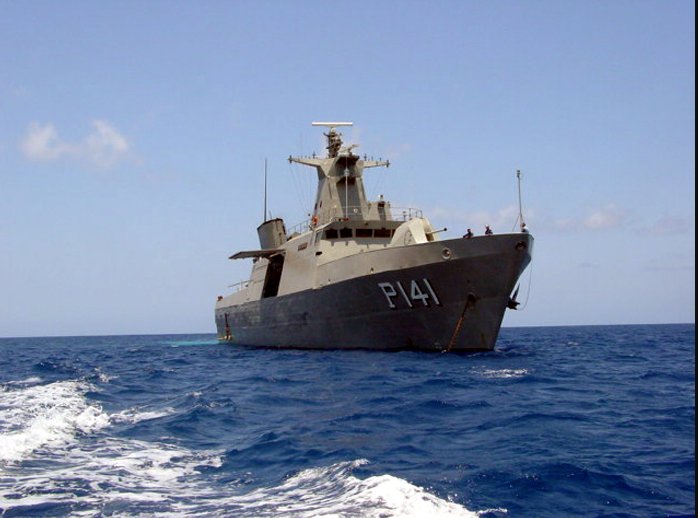 Semar realiza una operación de rescate al presunto sobreviviente del ataque de EU en aguas internacionales