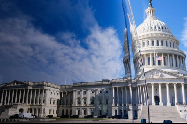 Senado de EU aprueba resolución que prohíbe a Trump realizar más ataques contra Venezuela