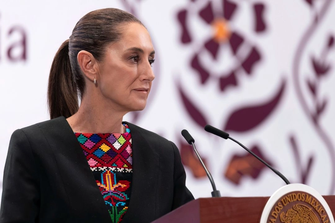 Cancelan vuelo de Sheinbaum a NY por mal clima; aún tiene previsto ir a final del Mundial