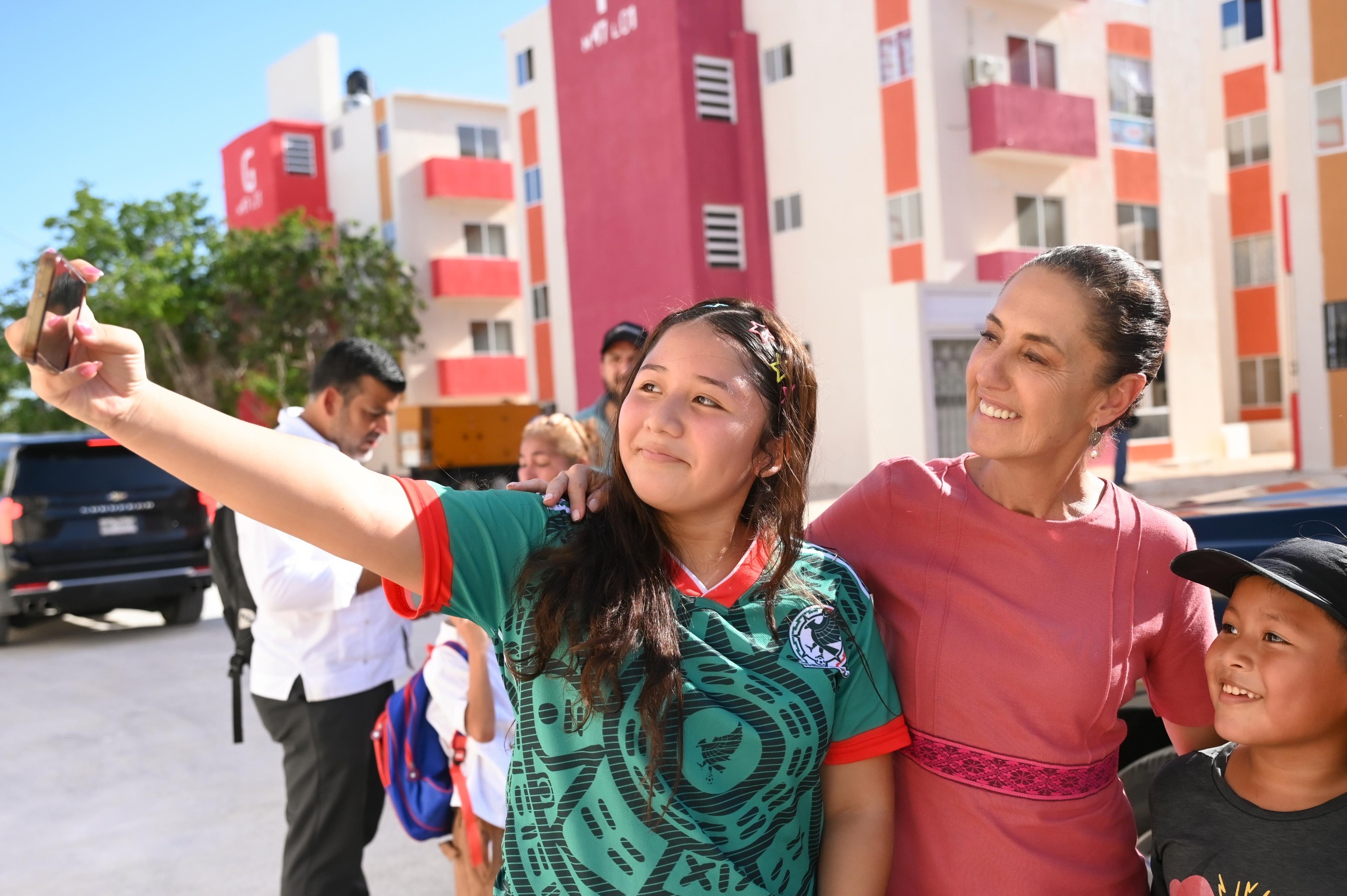 Cancelan vuelos a NY desde Cancún por mal clima en EU, entre ellos el de la presidenta de México