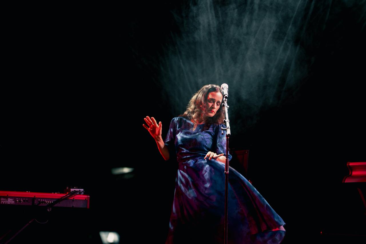 Más de 10 mil personas se reunieron en Valladolid para el concierto de Julieta Venegas