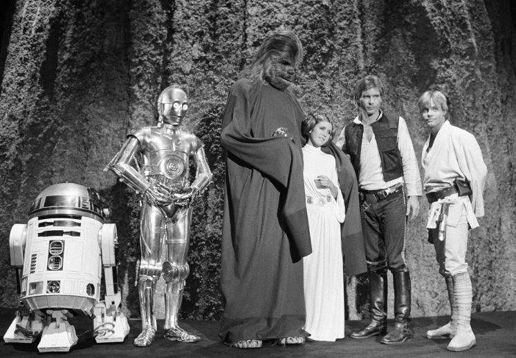 El sable de luz de Luke Skywalker de 'Star Wars: El Imperio contraataca' se vende por 3.75 mdd