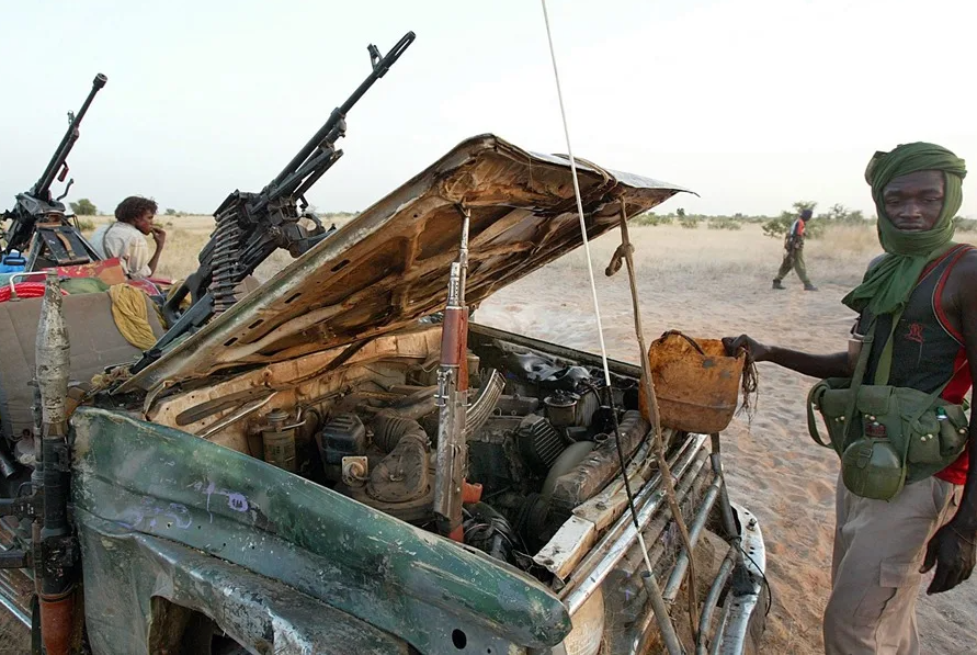 Ejército de Sudán y paramilitares rechazan una propuesta de alto el fuego, según EU