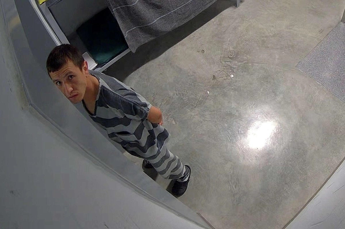 Van 10 suicidios en centros de detención del ICE en el actual mandato de Trump