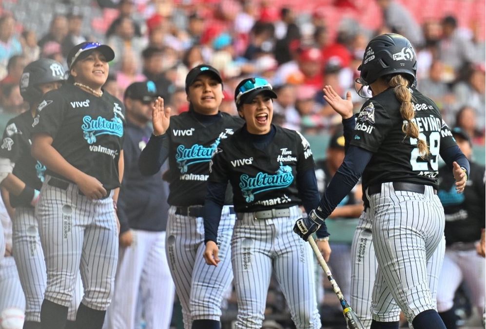 Sultanes femenil se corona en la Serie de la Reina tras vencer a Diablos Rojos