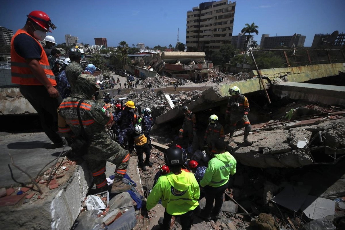 Suman 2 mil 295 muertos por sismos en Venezuela y 6 mil 461 personas han sido rescatadas