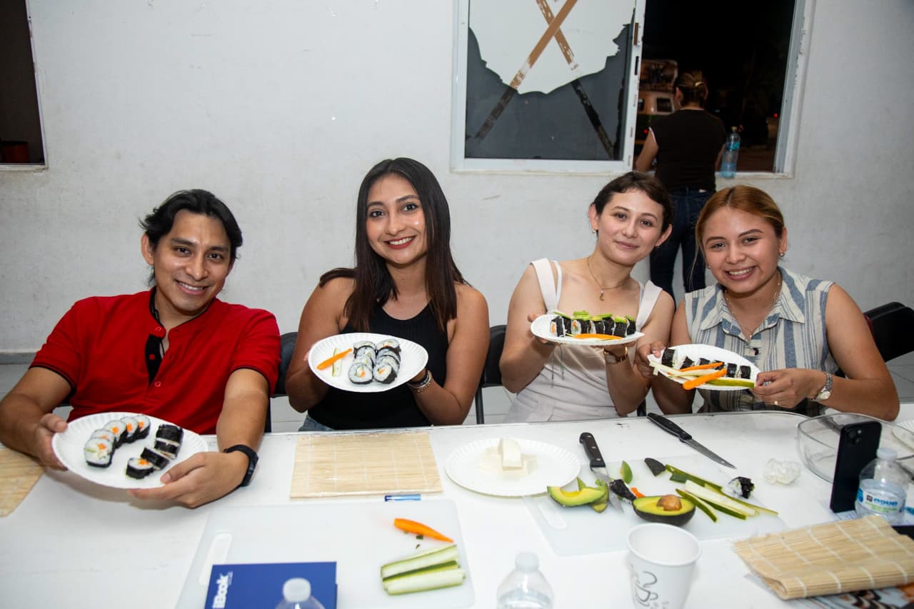 Impulsan autoempleo en juventudes de Yucatán con un taller gratuito de sushi