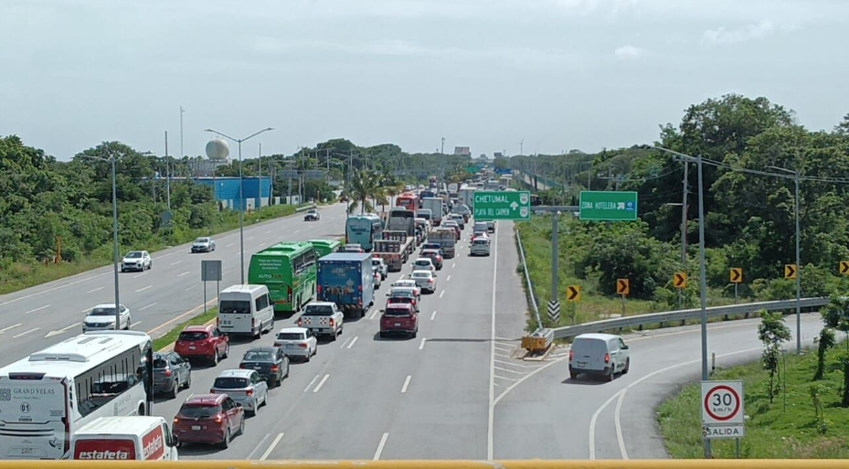 Transportistas de Quintana Roo se unieron al paro nacional