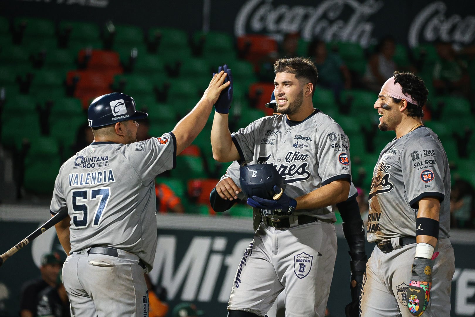 Con gran reacción, los Tigres rescatan el último juego de la serie en el Kukulcán