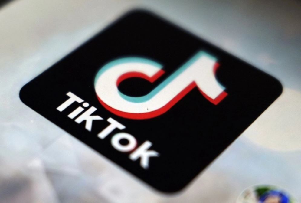 Reino Unido prohíbe el acceso a TikTok, YouTube y Snapchat a menores de 16 años