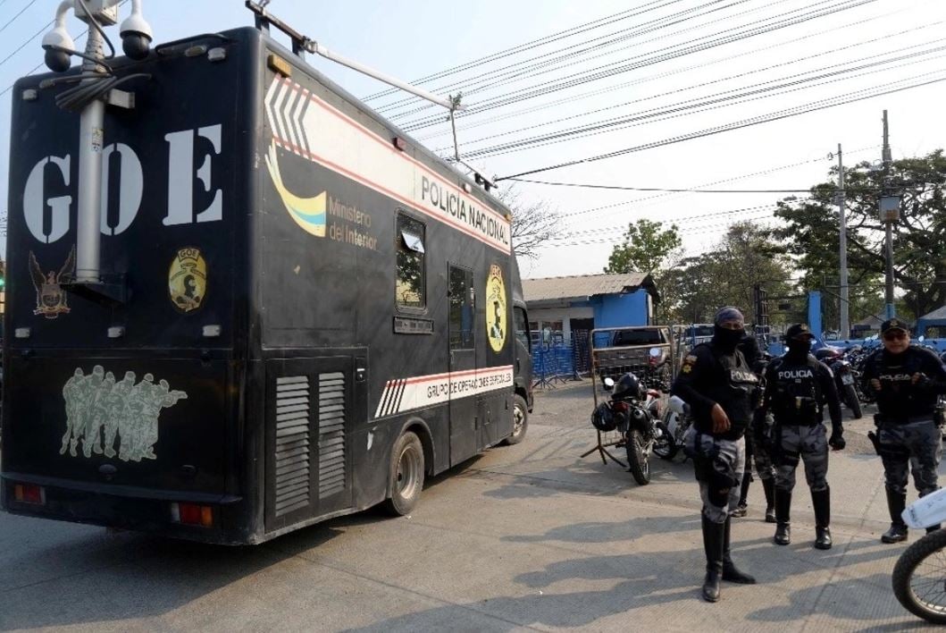 Tiroteo entre reclusos en cárcel de Ecuador deja cuatro muertos y 44 heridos