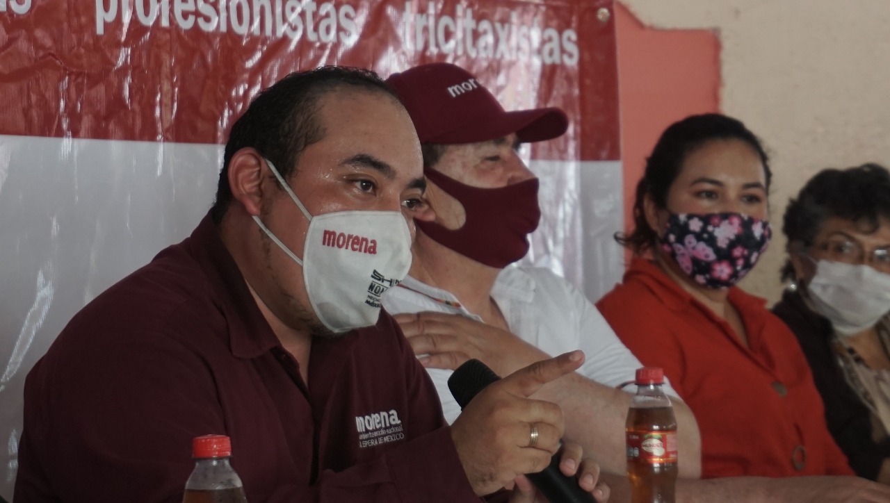 La Jornada Maya | Campeche | Jairo Magaña | Toma Ramón Magaña oficinas de Morena  Campeche