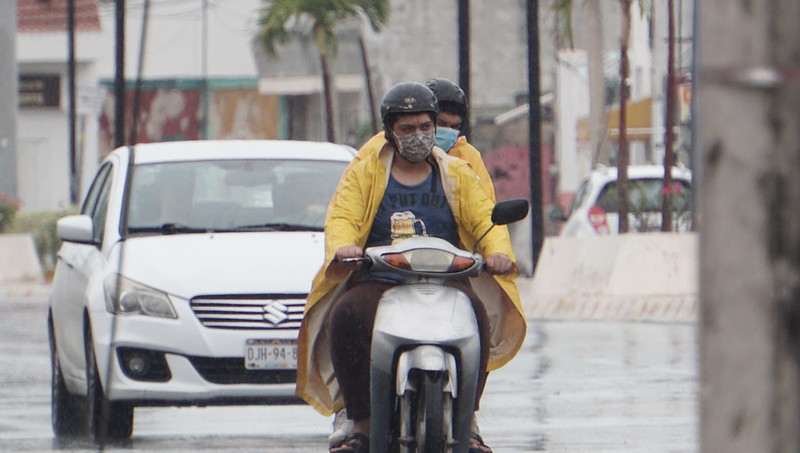 Se intensifica gradualmente la depresión tropical 14