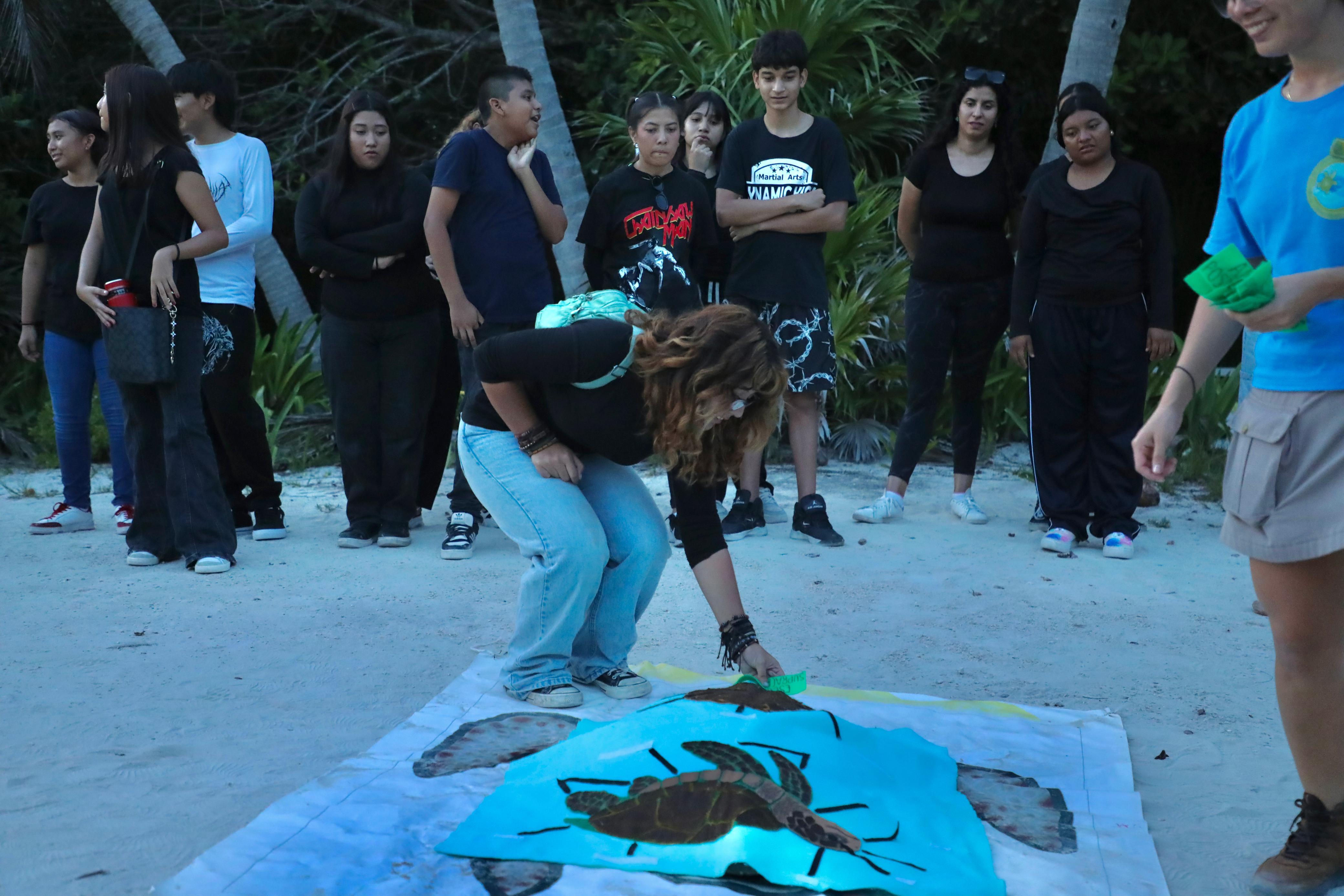 DIF Playa del Carmen sensibiliza a los jóvenes sobre el cuidado a las tortugas