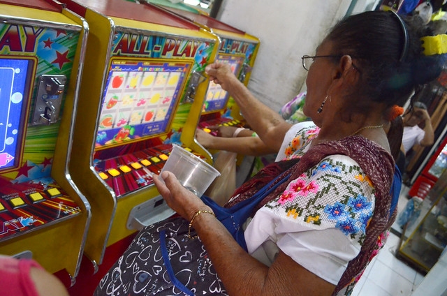 Adicción al juego conlleva pérdida de bienes, familia y de uno mismo: ludópatas