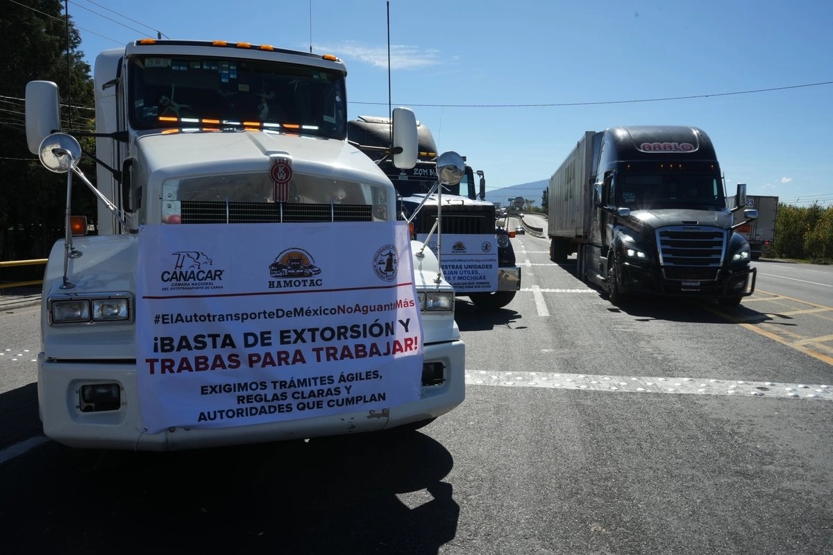 Transportistas: ¿protesta o golpeteo?