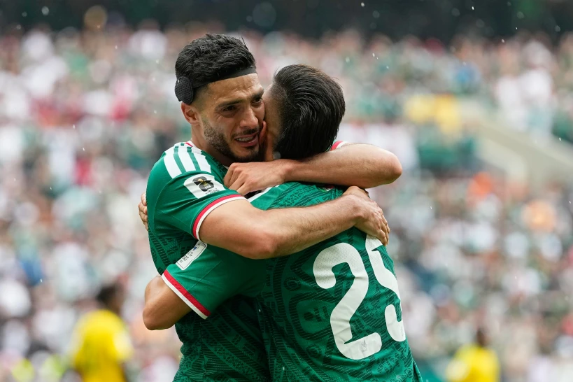 Pese a debut victorioso, México aún tiene que encontrar su mejor versión en la copa