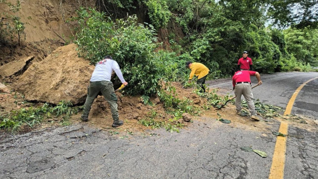 'Trudy' se degrada a tormenta tropical, pero seguirá causando lluvias en Jalisco