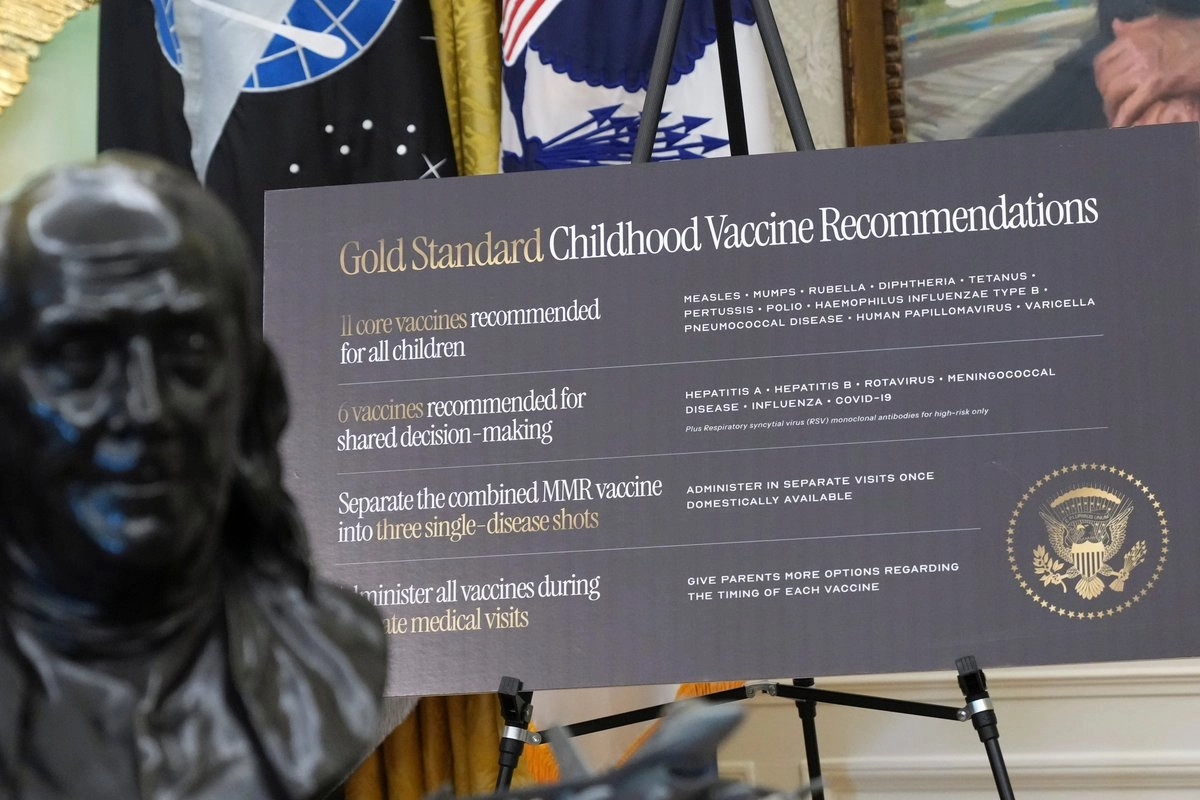 Trump firma un decreto para reducir a 11 las vacunas recomendadas para la infancia