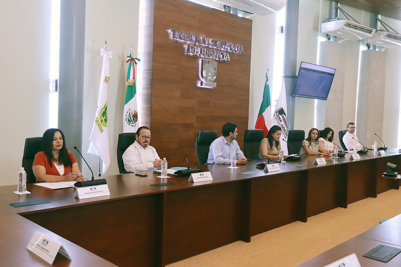 Nuevos magistrados se integran al pleno del Tribunal Superior de Justicia del Estado de Yucatán