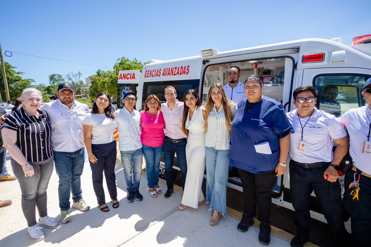 Inauguran la Base de Ambulancias Municipales en Tulum
