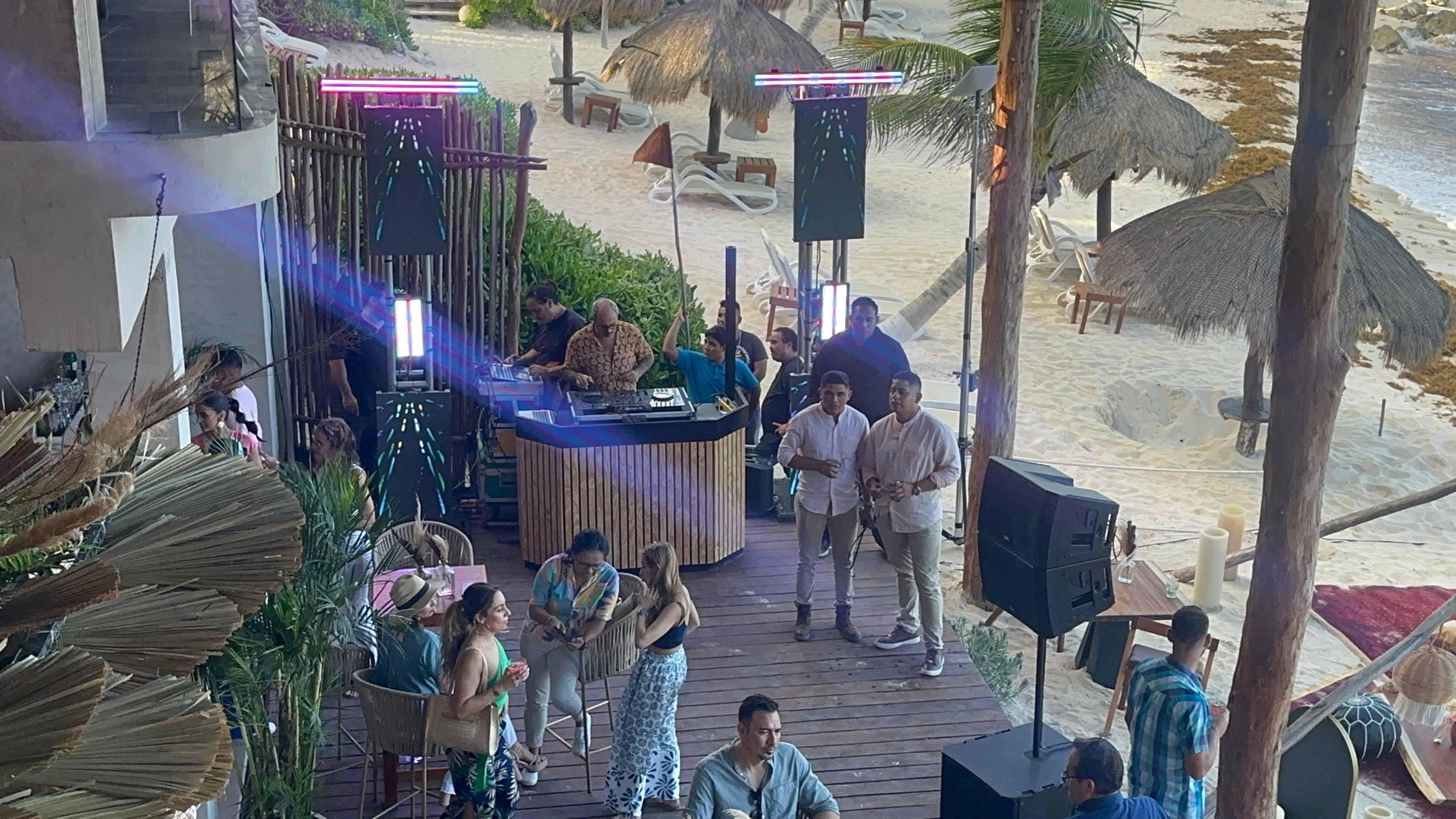 Van contra las fiestas clandestinas de fin de año en Tulum