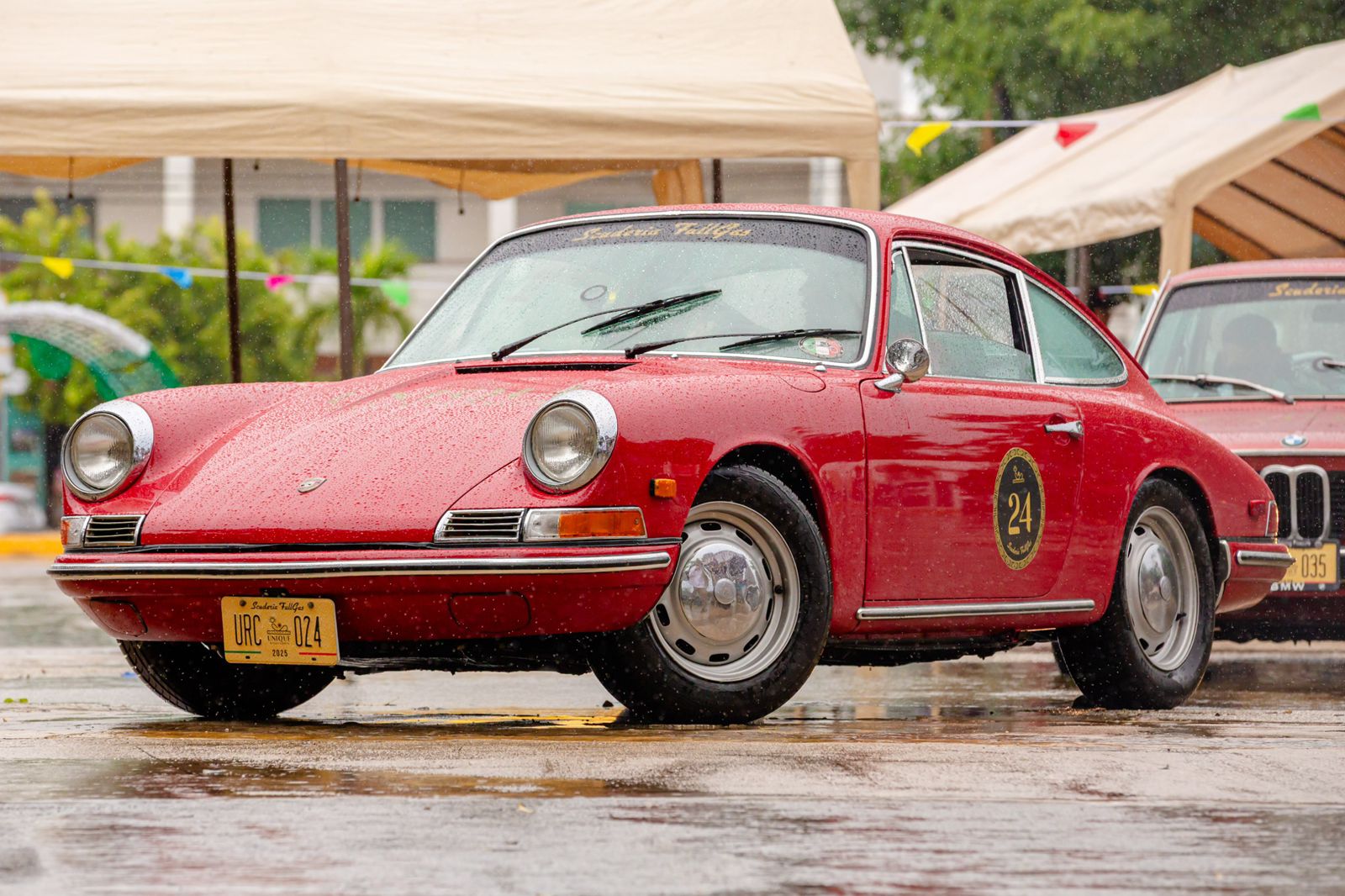 Llega a Tulum museo itinerante de vehículos clásicos