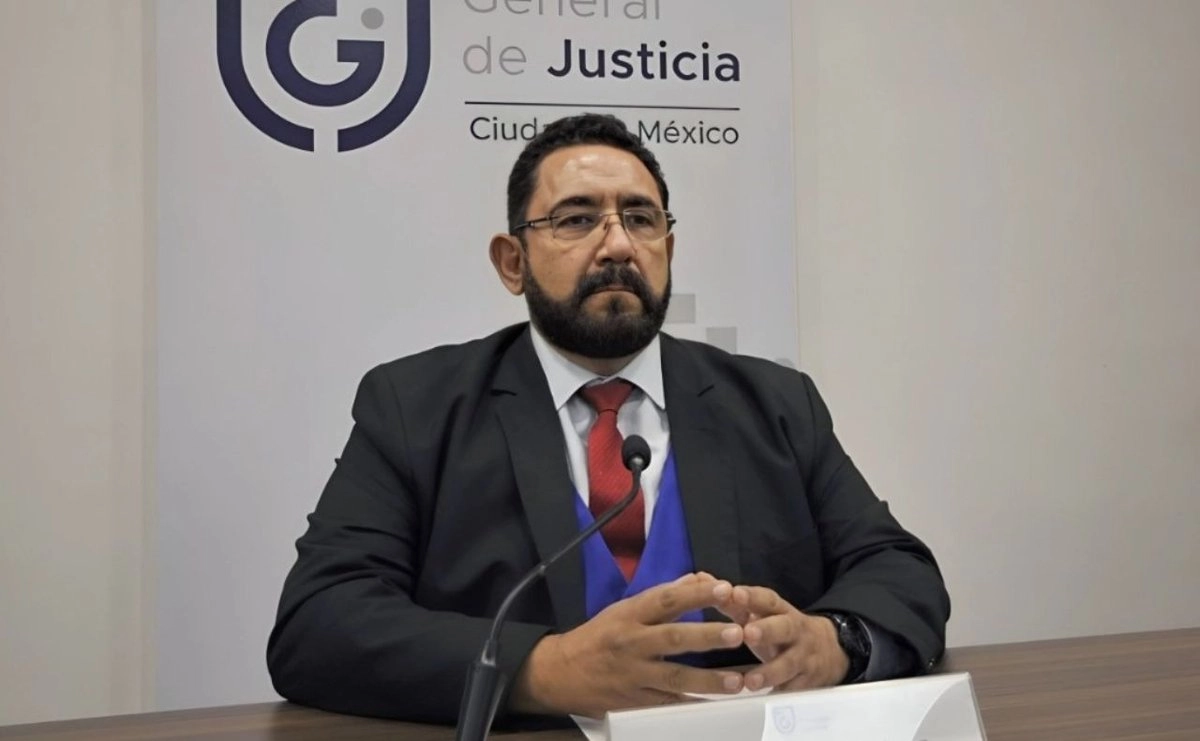 Ulises Lara renuncia a la FGR; argumenta motivos personales