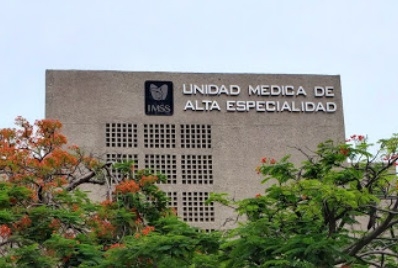 Primer caso de COVID-19 en Yucatán es trasladado a la UMAE