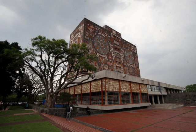 UNAM suspende provisionalmente inscripciones a licenciaturas tras polémica por examen de admisión