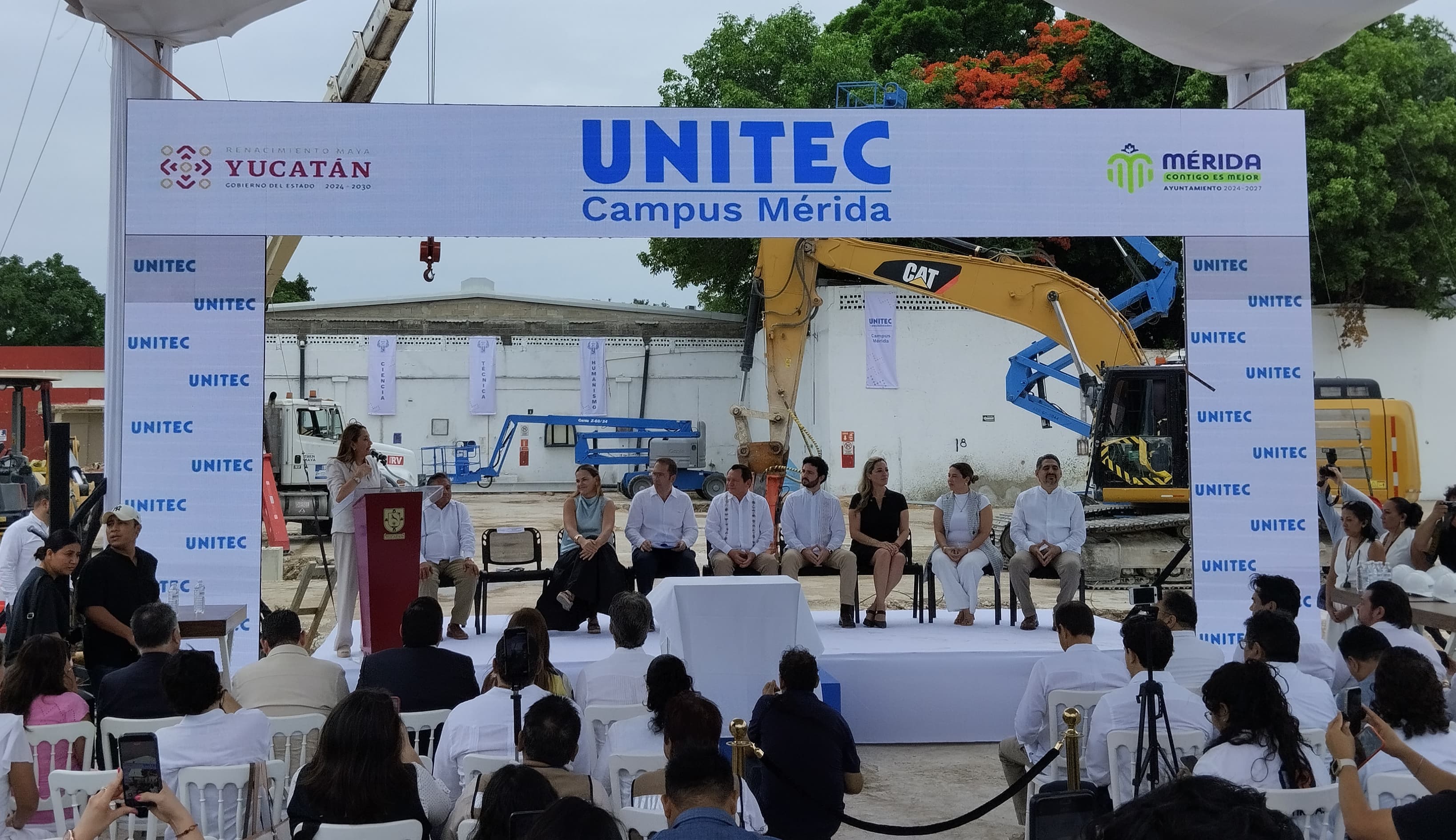 Colocan la primera piedra de la Unitec en Yucatán; estará en el centro de Mérida 