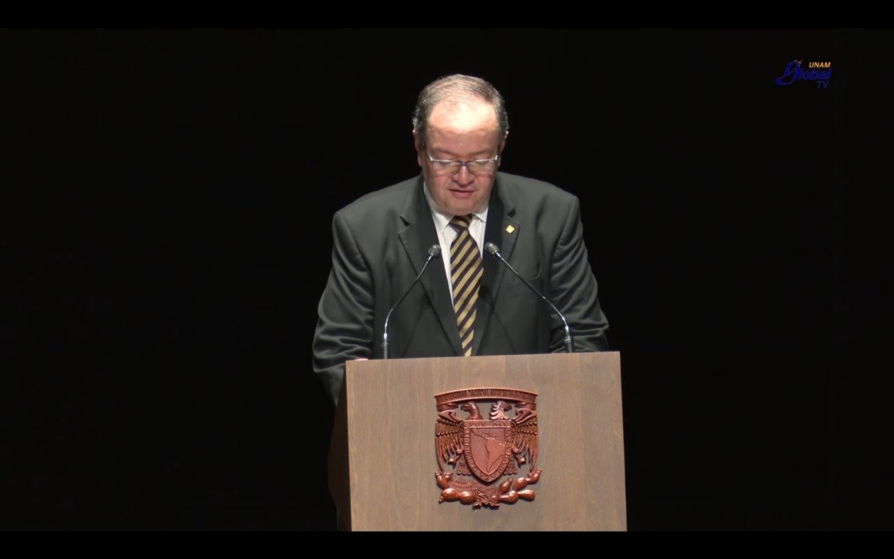 En entrega del Premio Universidad Nacional, rector de la UNAM llama a evitar la polarización
